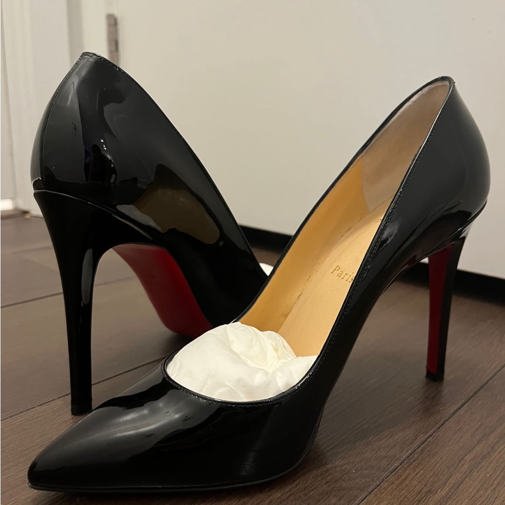 Louboutin black heels